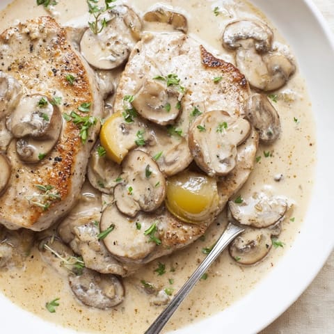 Cremige Pilz Schweinekoteletts