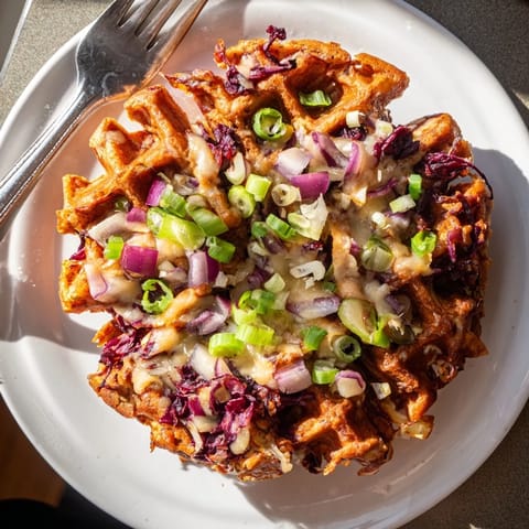 Knusprige Rotkohl Waffeln